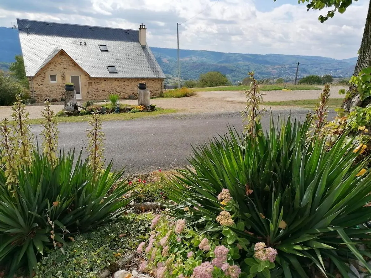 Appartement de 2 chambres avec balcon amenage a Saint Come d'Oltc