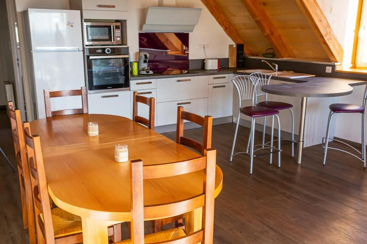Appartement de 2 chambres avec balcon amenage a Saint Come d'Oltc